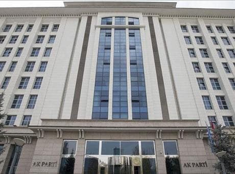 AK Parti'de 'İnsan Hakları ve Aile Zirvesi' düzenlendi