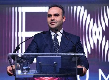 Bakan Kacır: 2030'a dek 10 milyar dolarlık veri merkezi ve yapay zeka yatırımını harekete geçireceğiz