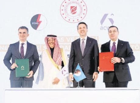 S. Arabistan ile enerjide iki imza