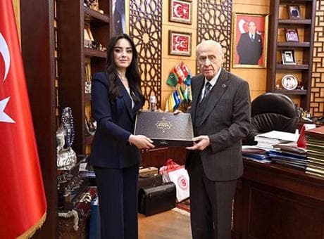 'Eserlerle Devlet Bahçeli' kitabı kamuoyuna sunuldu
