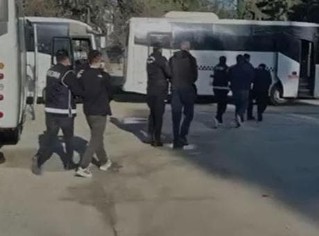 Hatay merkezli rüşvet ve kaçakçılık operasyonu: 26 tutuklama