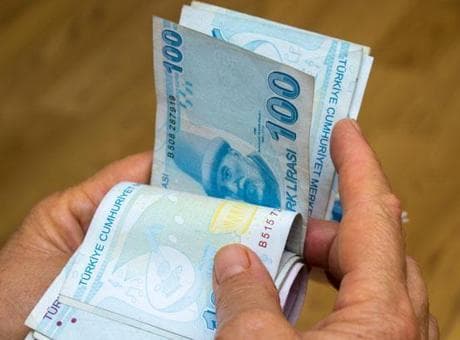 Milyonlarca emeklinin gözü zamlı bayram ikramiyelerinde! 3 farklı rakam masada