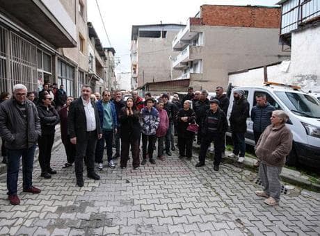 İzmir’de mahalleliden Buca Onat Tüneli tepkisi! 150 evde hasar iddiası