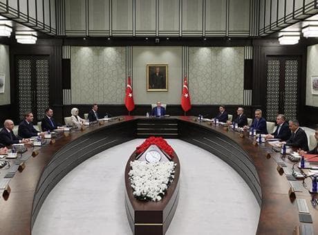 Bayram ikramiyesi Kabine’de görüşülecek