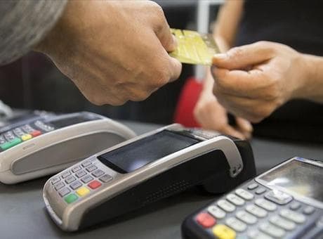 Kartlı ödemelerin tutarı 2,3 trilyon liraya yükseldi