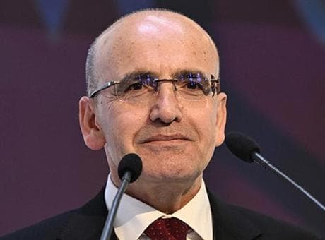 Bakan Şimşek: 12 ay sonrası enflasyon beklentileri geriledi