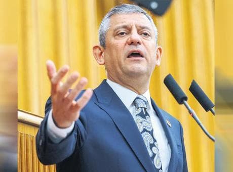 İktidar yürüyüşümüzle ilgilenin