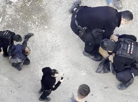 Yer: Diyarbakır! Kadınlara ve araçlara saldıran zihinsel engelli yakalandı