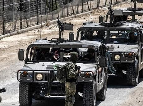 İsrail ordusu Suriye topraklarında ilerliyor! 30 araçlık konvoy Kuneytra'da