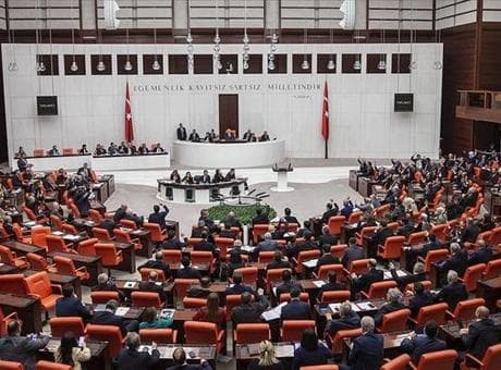 Siyasette yeni tartışma: Statü