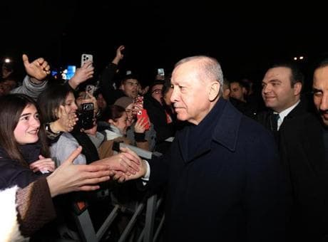 AK Parti'li gençler Cumhurbaşkanı Erdoğan'ın doğum gününü kutladı
