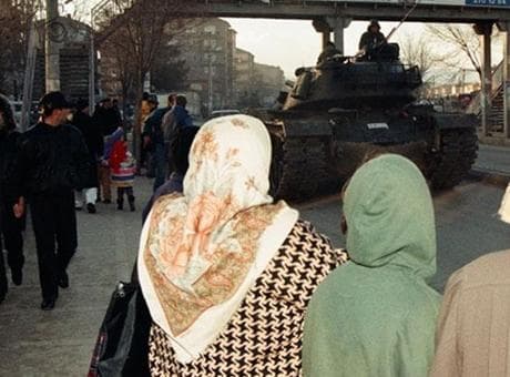 28 Şubat 'postmodern darbesi'nin üzerinden 29 yıl geçti