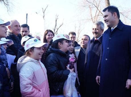 Bakan Kurum Edirne’de Selimiye Camii’ni ziyaret etti