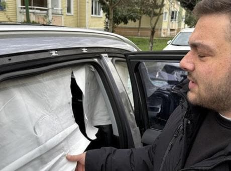 Sıfır araçta airbag şoku! Kazada hava yastıkları yırtık açıldı iddiası: Mahkemelik oldular