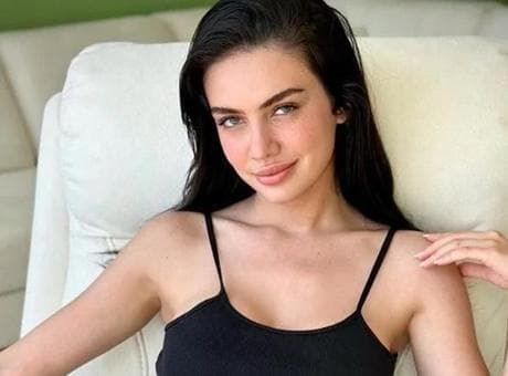 Sanal medya ünlüsü Ece Ronay hakkında soruşturma başlatıldı