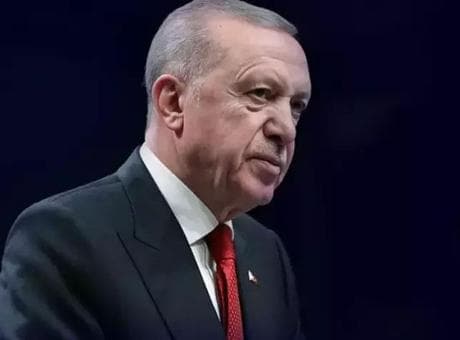 Cumhurbaşkanı Erdoğan Kuveyt Emiri El Sabah ile telefonda görüştü