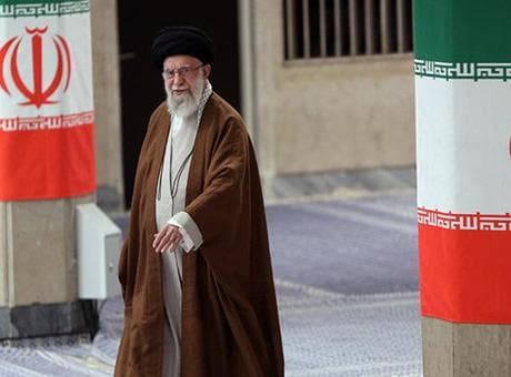 Gizli istihbarat raporu ortaya çıktı! Hamaney suikastinde şok iddia: Saldırının fitilini ateşleyen telefon