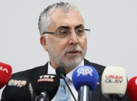 Bakan Işıkhan: Sınırlarını çelikten iradeyle koruyan bir güç haline geldik