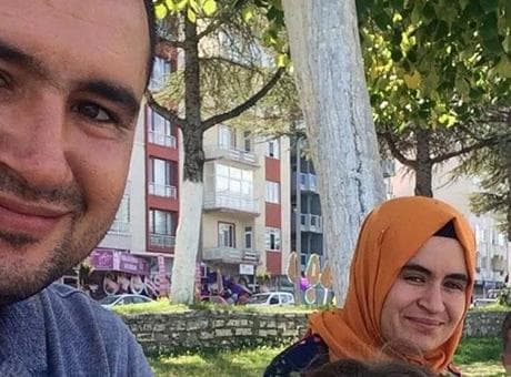 İş makinesinin basınçla fırlayan tekeri sonu oldu! Uçurumdan düşüp, can verdi