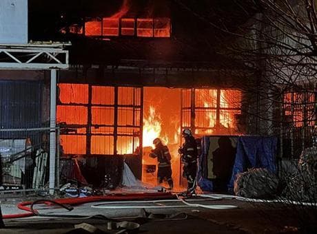 Kayseri’de mobilya atölyesinde yangın