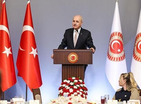 Kurtulmuş: Birilerinin bölüp parçaladığı bu coğrafyayı derleyip toparlamak Türkiye’ye düşer