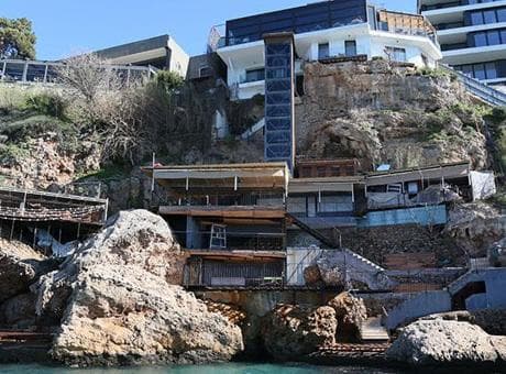 Antalya'da falezlerde 26 noktada işgal, havadan görüntülendi: Derhal kaldırılsın