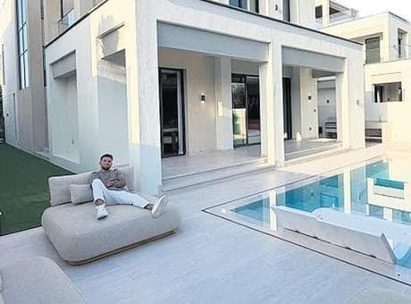 Dubai’nin emlak balonu patladı