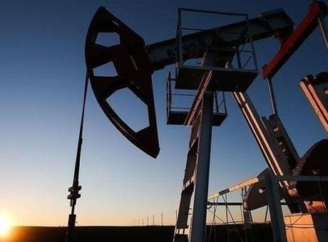 ABD'den İran petrolüne izin! 'Fiyatları düşük tutmak için Tahran'a karşı kullanacağız'