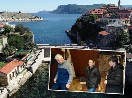 lçenin nüfusu 10 katına çıktı! Binlerce araçla geldiler