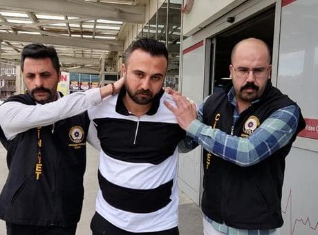 Konya’da dehşet! Babasını öldürdü, geceyi cesetle aynı evde geçirip kaçtı