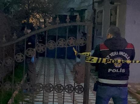 Batman'da korkunç olay! Ana-oğul apartman girişinde silahlı saldırıda öldürüldü