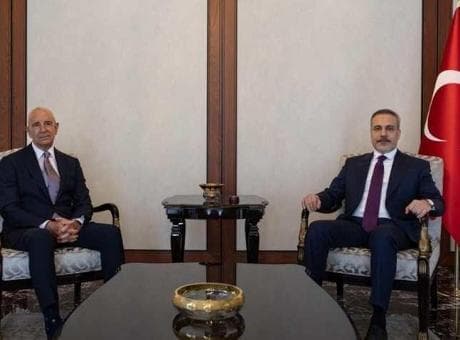Dışişleri Bakanı Hakan Fidan, ABD'li Büyükelçi Barrack'ı kabul etti