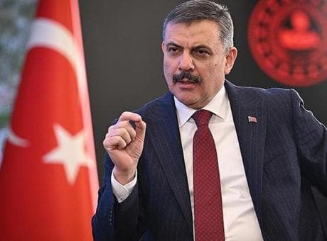 Bakan Çiftçi'den yaralı polise 'Geçmiş olsun' telefonu