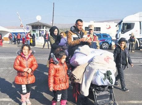 1.4 milyon Suriyeli ülkesine geri döndü