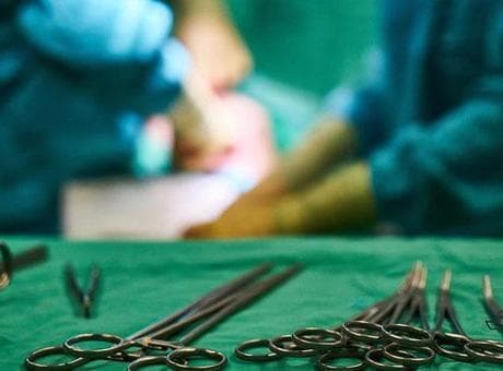 Mesanesinden çıkan taş doktorları şoke etti! 'Bayılmak istedim, böyle bir şey olamaz'