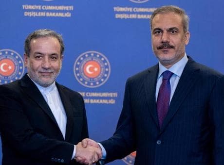Dışişleri Bakanı Hakan Fidan, Abbas Arakçi ile görüştü