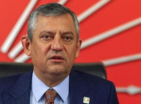 Bakan Gürlek'e yönelik sözleri nedeniyle Özgür Özel hakkında soruşturma başlatıldı!