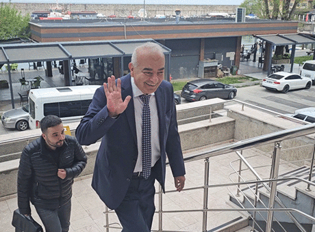 Devrek Belediyesi'ne 'yolsuzluk' davası: Eski başkan dahil 30 sanık hakim karşısında
