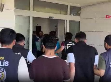 Bodrum'da çocuk istismarı operasyonu! Sanal uygulama üzerinden içerik satın alan 6 şüpheli gözaltında