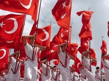 Siyasilerden 19 Mayıs kutlama mesajları