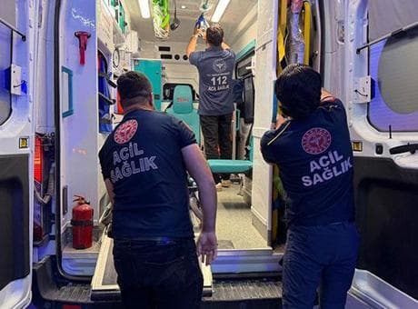 Kırılan spiral taşı boğazını kesti! 26 yaşındaki genç ağır yaralandı