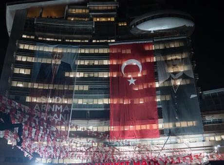 CHP Genel Merkezi'nde Kılıçdaroğlu hazırlığı! Ne açıklayacağı merak ediliyordu… Dikkat çeken poster yerini aldı