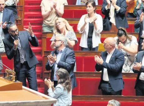 Fransa’da 341 yıllık ‘Siyah Kod’ iptal