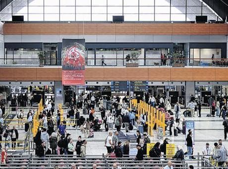 Sabiha Gökçen’de yeni uçuş rekoru