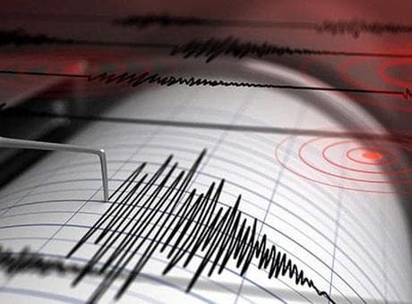 İtalya açıklarında 6.1 şiddetinde deprem