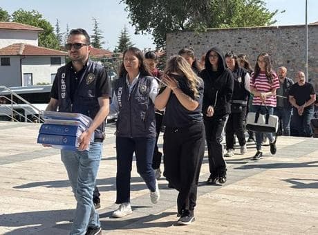 Nevşehir merkezli 'yasa dışı bahis' operasyonu: 34 şüpheli adliyede