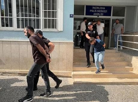 Sosyal medyada tanıştı, evine gitti! Kan donduran tuzakta 8 gözaltı