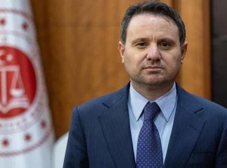Adalet Bakanlığı 15 bin personel alımı yapacak! Detayları Bakan Gürlek duyurdu