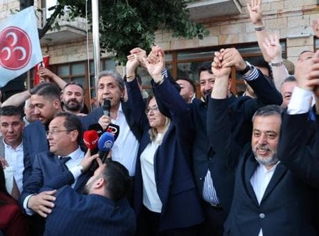 Erdoğan'dan ara seçim zaferi sonrası ilk tebrik o ilçeye: Büyük bir zaferi kucakladık