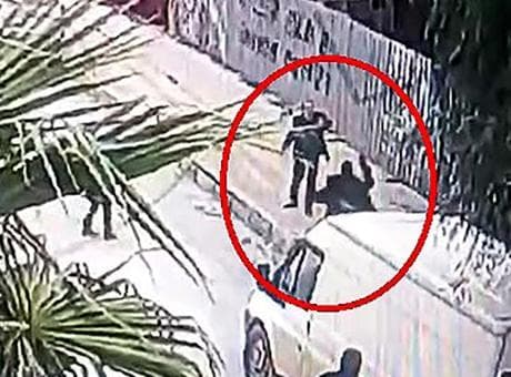 Başına kaldırım taşıyla vurup öldürdü! Zihinsel engelli olduğu öne sürülen sanık tahliye edildi